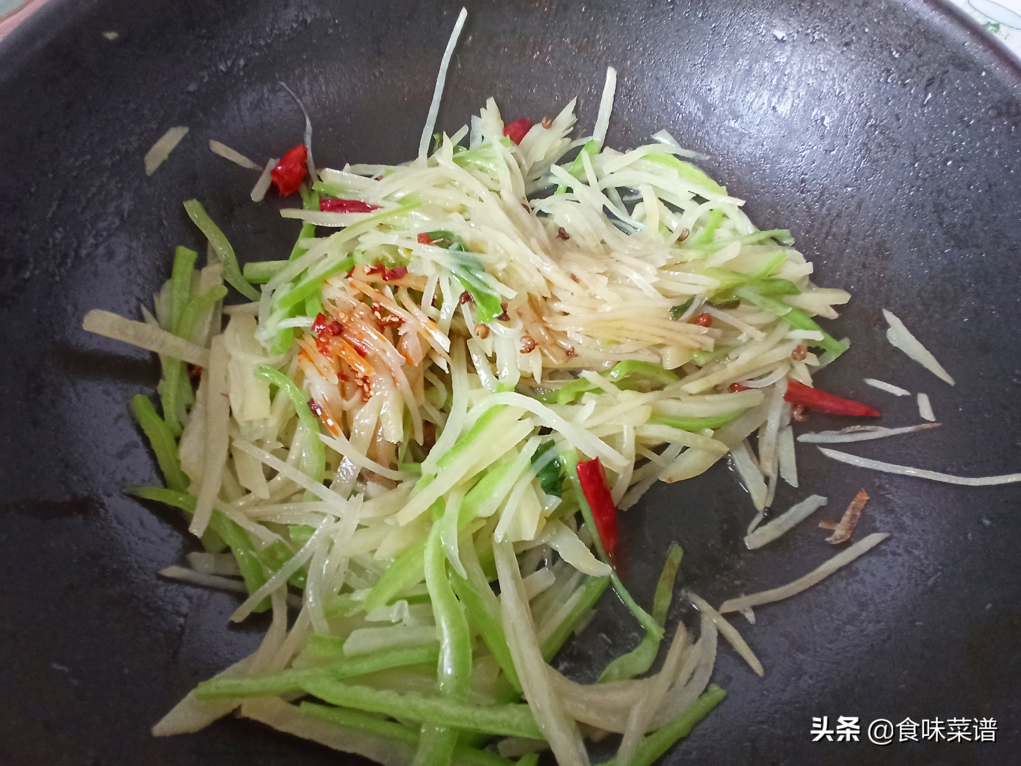 酸辣土豆丝用白醋不用香醋,土豆丝没有香醋放白醋可以吗