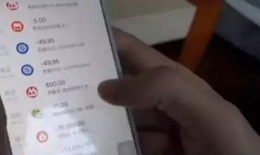 退休工资银行账户可以换吗,退休以后哪些钱能返个人账户