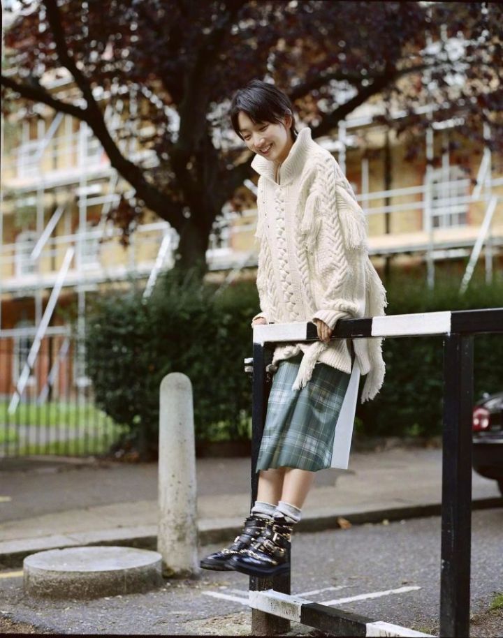 裙装女款爆款夏季微胖遮肉,即将流行的小个子裙装穿搭