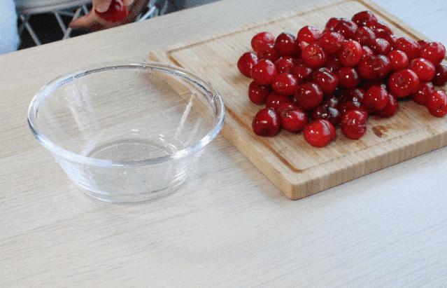 樱桃蜂蜜的功效与作用,樱桃和蜂蜜可以一起吃吗