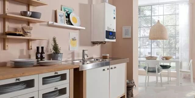 壁挂炉烧暖气片费气,燃气壁挂炉暖气片费水吗