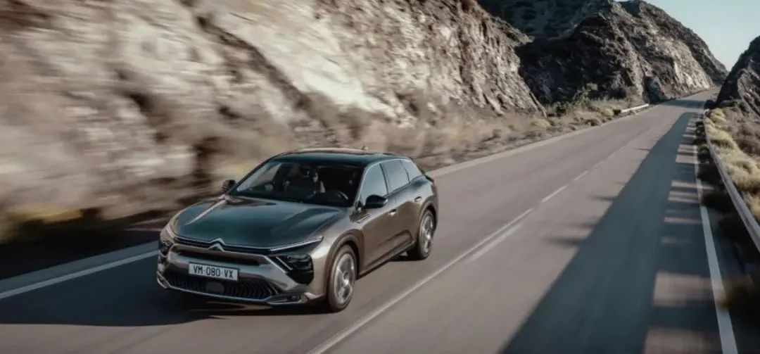 凡尔赛c5x该不该买顶配,凡尔赛c5x有必要买高配版本吗