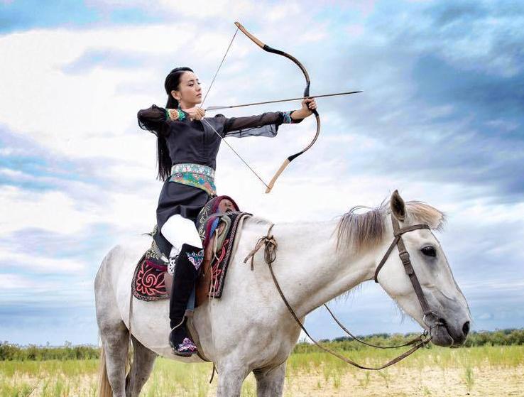 慕容复是不是慕容鲜卑,慕容复是复兴五代十国的燕国吗