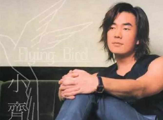 被公司冷藏5年的任贤齐，是如何被小虫“拯救”的？