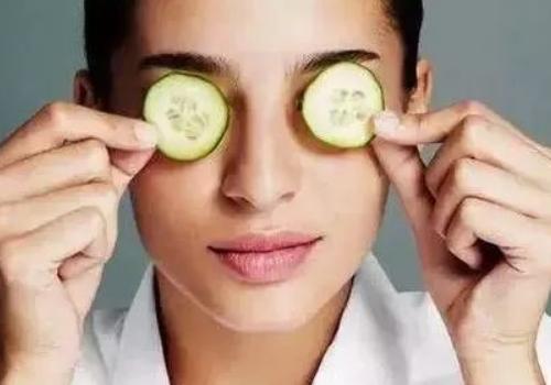 牙膏属于酸性物质吗,牙膏是碱性吗