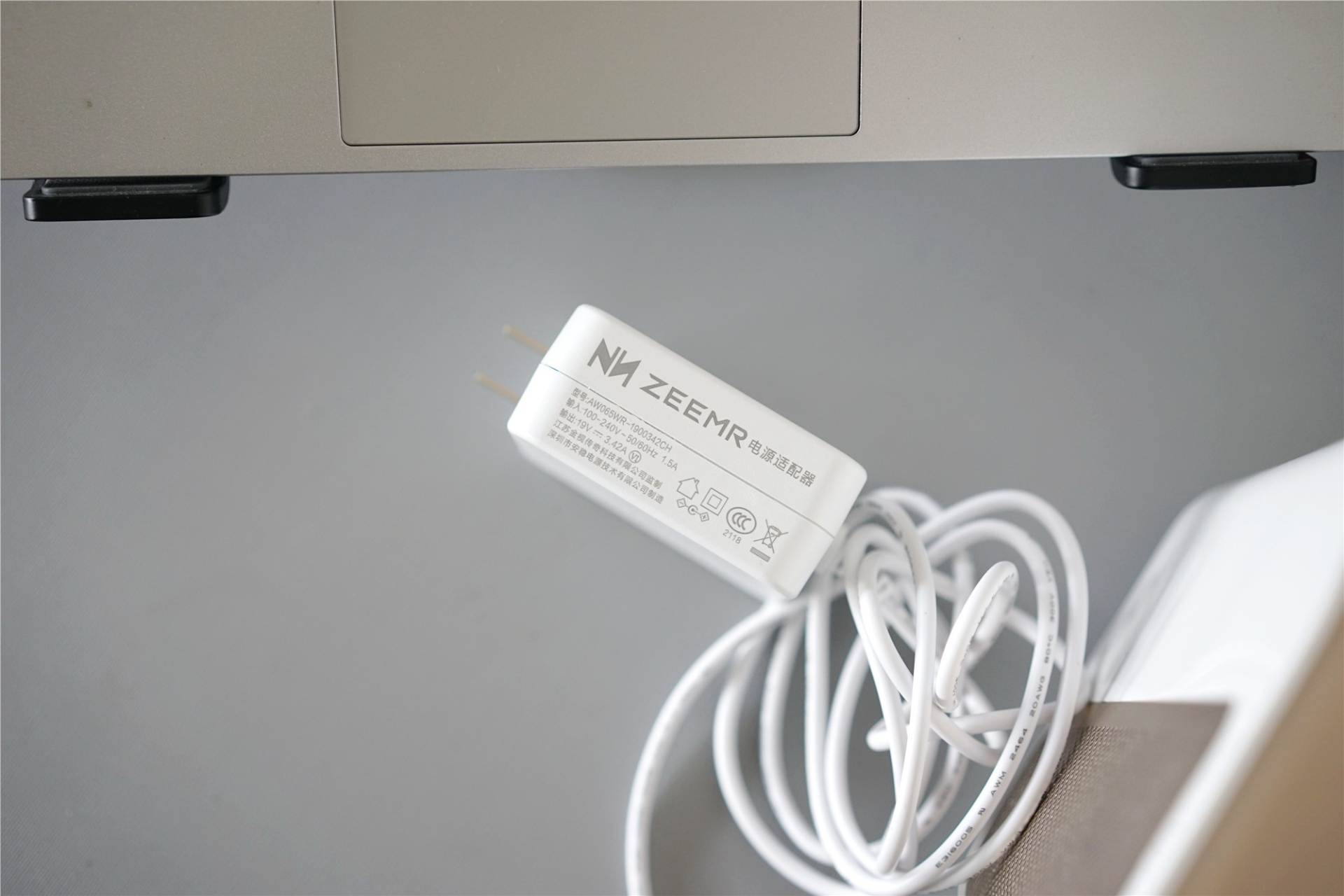 千元以上的投影仪好用吗,千元投影仪有哪些是真1080p的