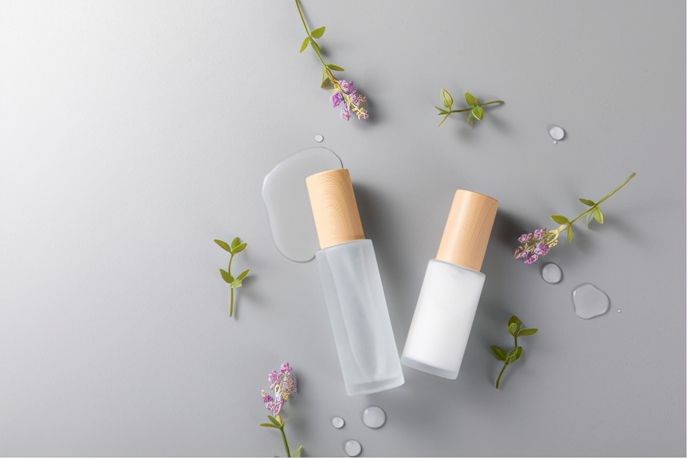 为什么我用了烟酰胺会长毛,用含有烟酰胺的身体乳会长毛吗