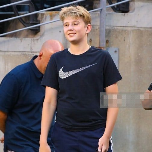 特朗普小儿子与足球明星,特朗普和球员身高对比