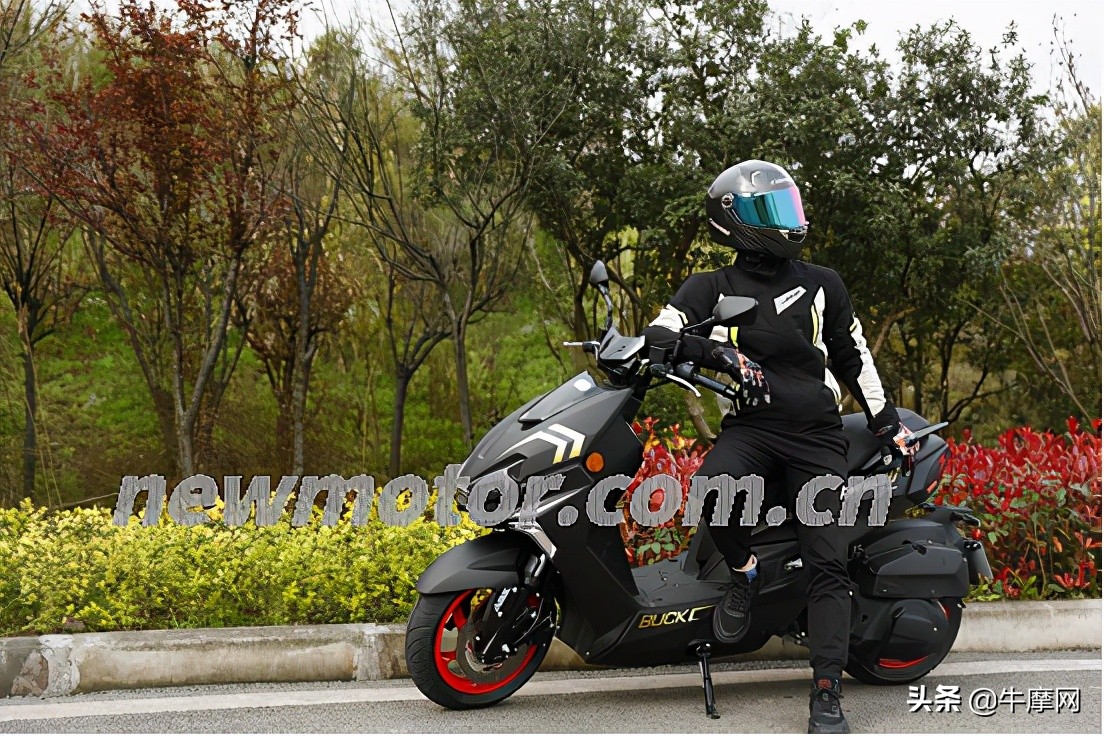 林海踏板150,林海雄鹿150abs版