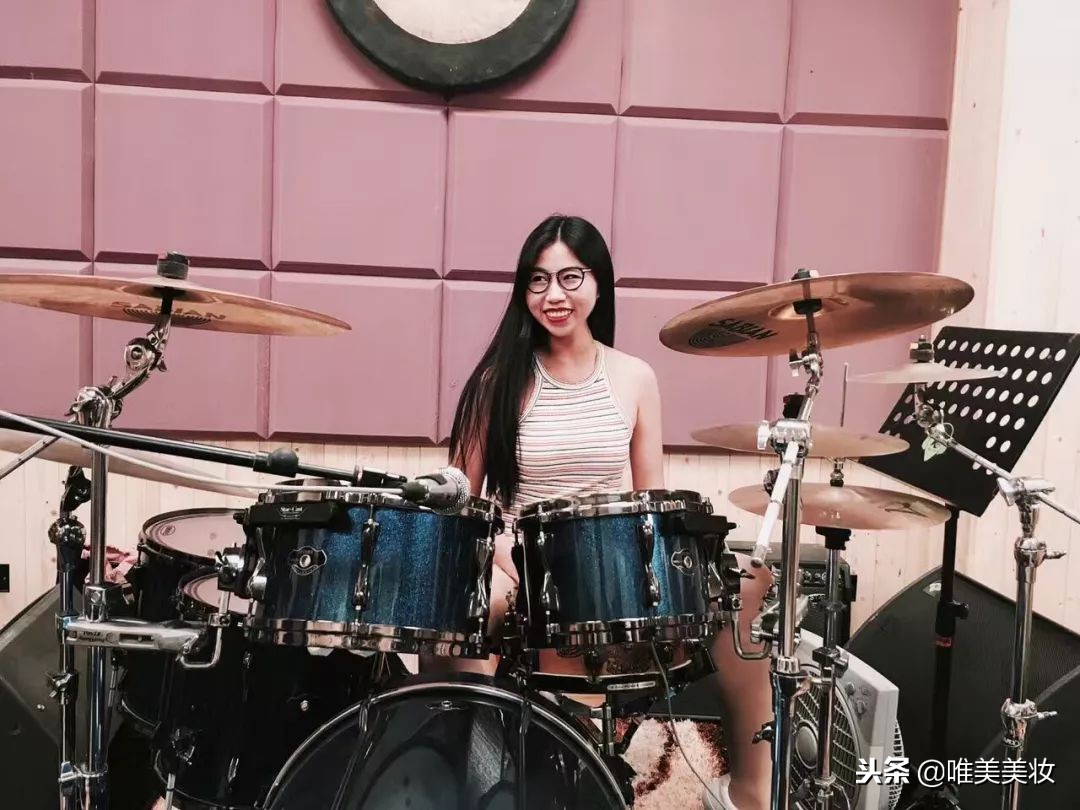 用美妆重塑人生，推荐唯美，她只想把变美的事业分享给更多人！