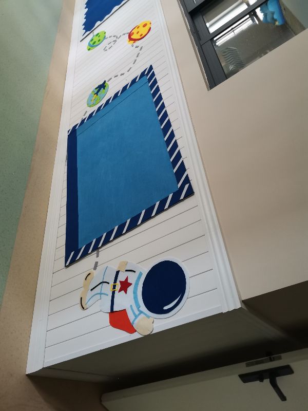 幼儿园星球星空主题墙,幼儿园走廊环创创意主题墙