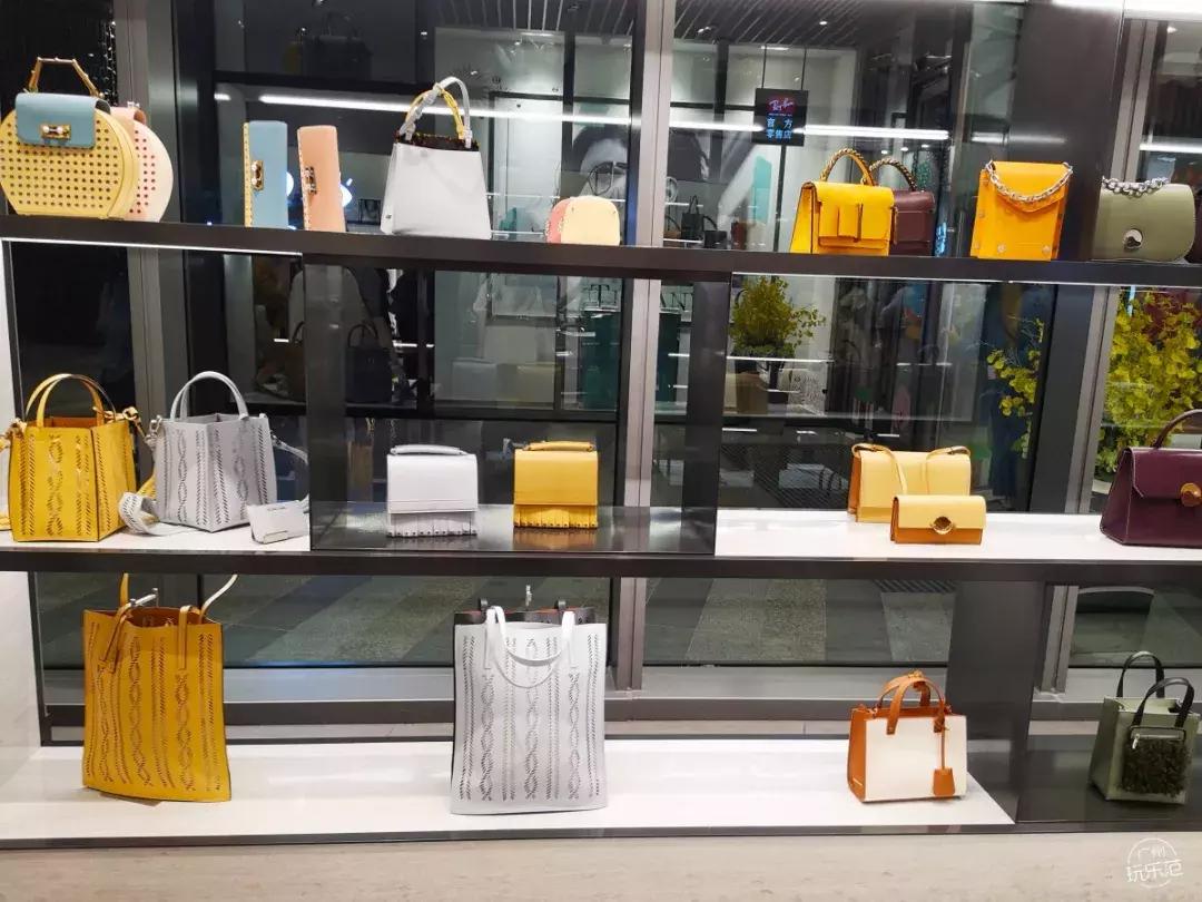 优衣库春季必入单品,优衣库衣服收藏价格