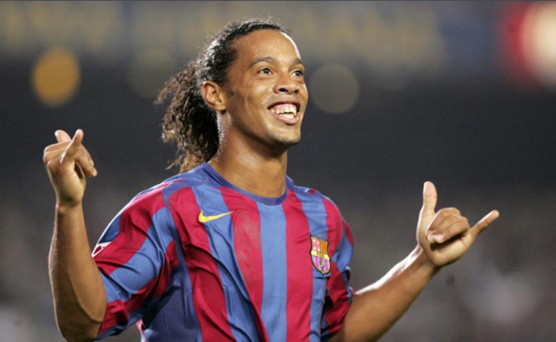 实况足球周末惊喜福利经纪人,实况足球更新喜迎新春福利经纪人