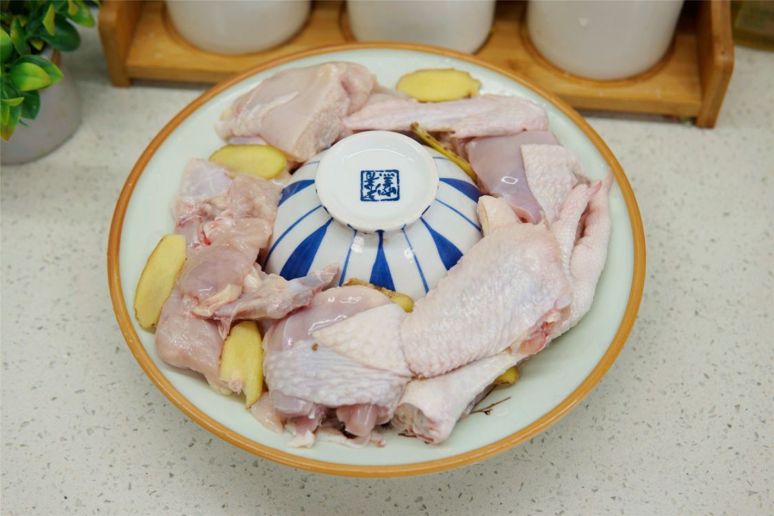 煮鸡汤最好吃的做法,鲜香鸡汤的做法