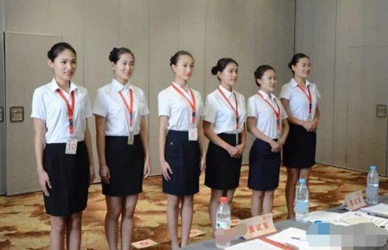 面试官：后脑勺受伤的人怎样睡觉？小伙秒答之后，无情被淘汰