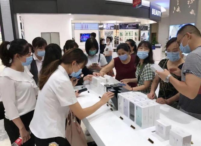 琼版iphone便宜多少,琼版iphone和美版哪个便宜