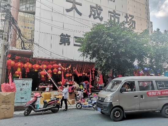 一家店一天卖几百块钱有必要开吗,一家店一个月卖出多少部车
