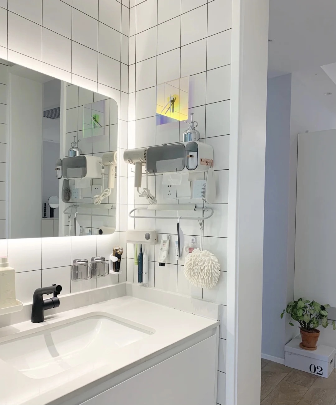 80平白色极简风,80平白色简约风格