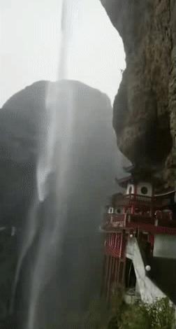 十三座神奇的中国空中古寺,中国这20座令人震撼的古寺