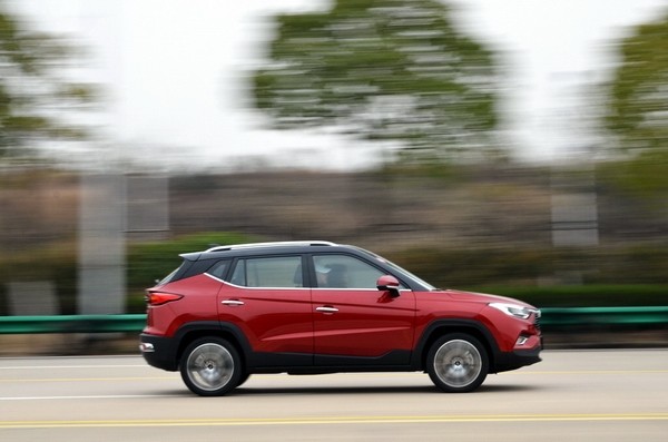 江淮瑞风s7手动挡怎么开,江淮瑞风咋开