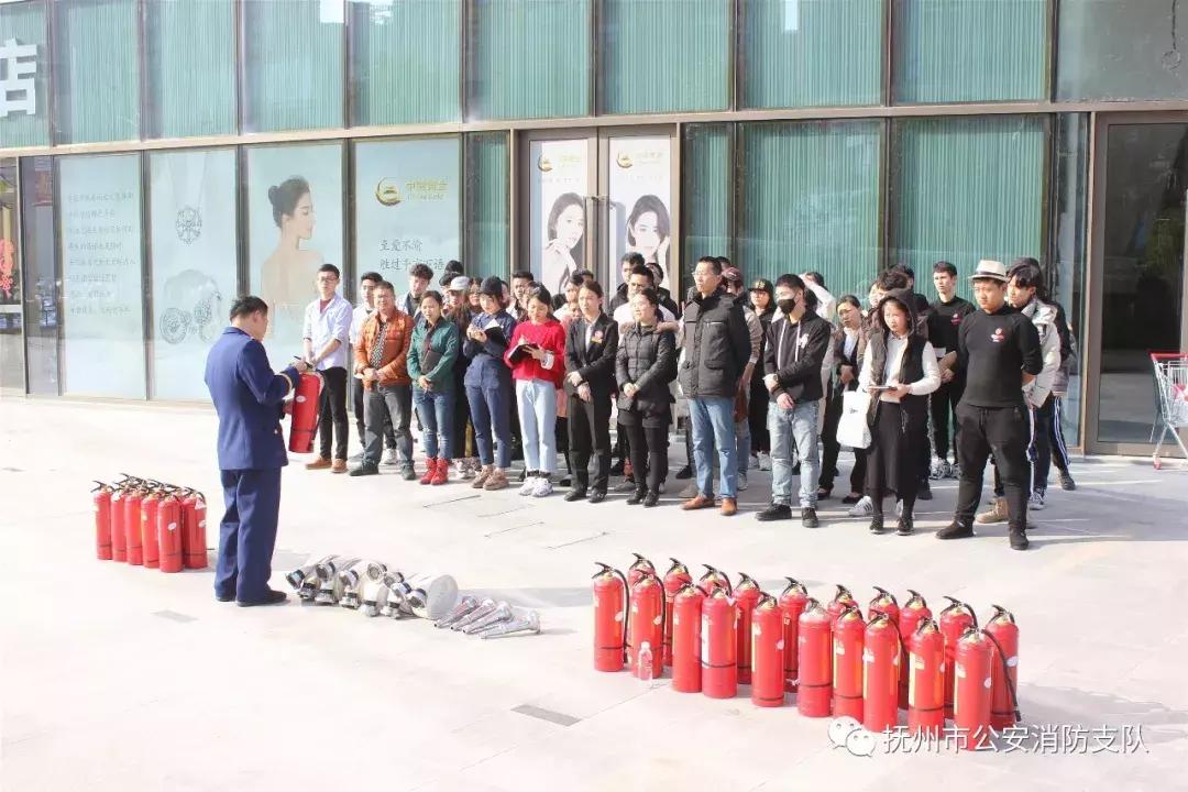 见火不慌抬手就打视频,见火不慌抬手就打