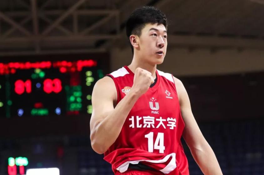 大学女生心中“最佳男友身高”，听完学妹的想法，南方男生扎心了