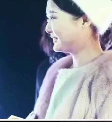 晚晚被人阴？李佳琦diss代购？潘南奎是小三？王思聪缺钱了？