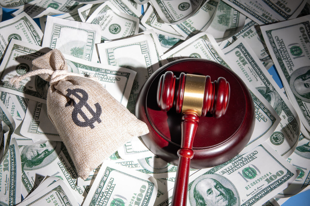 年纪轻轻破产,年纪轻轻就破产