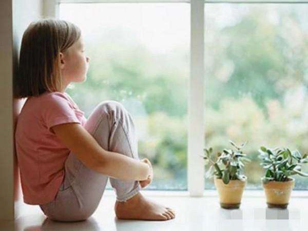 性格特别内向孤僻还有点讨好人格,孤僻的人怎么走出心理困境