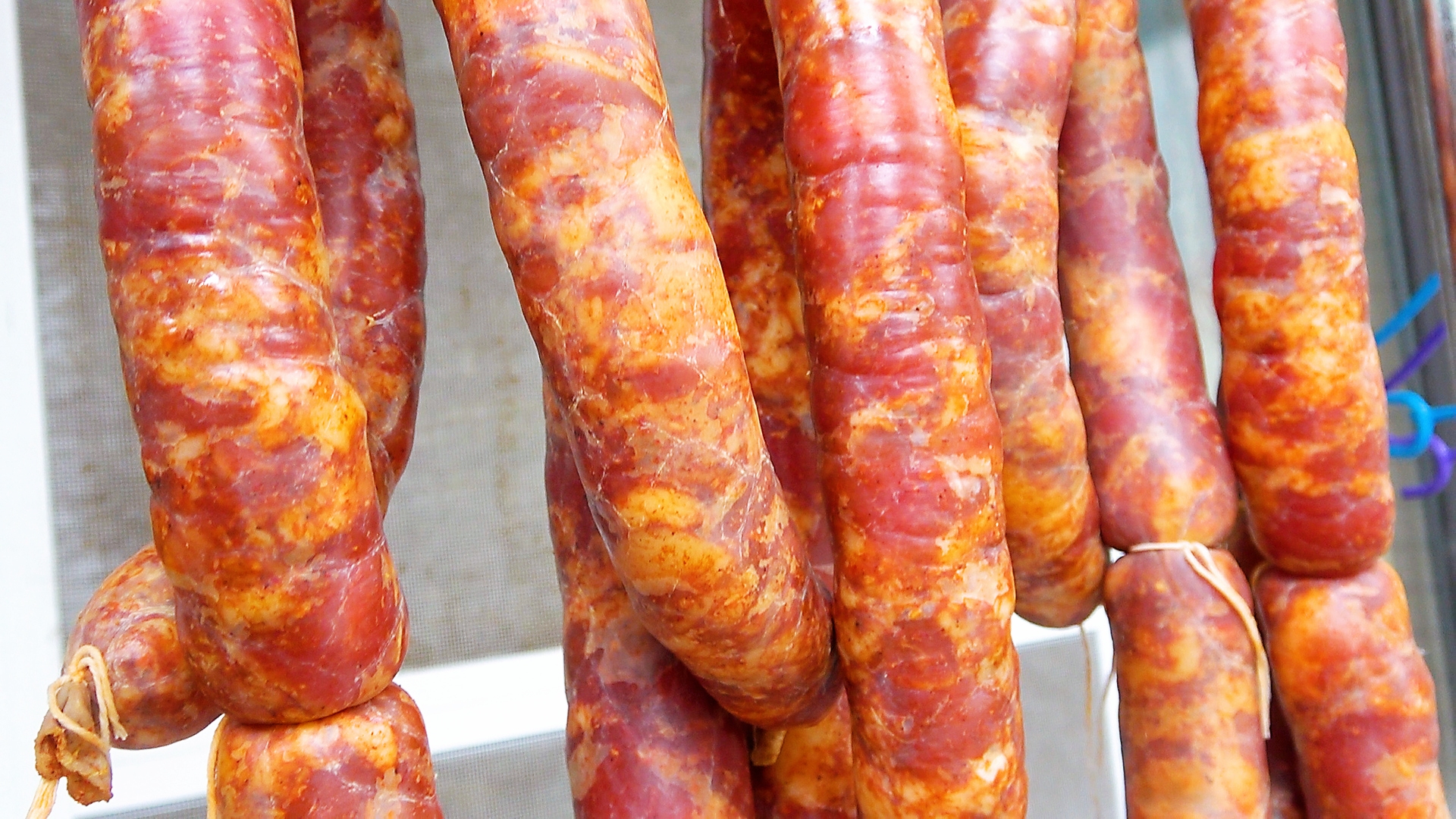 四川香肠怎么做才好吃小视频,四川香肠最正宗的做法教程