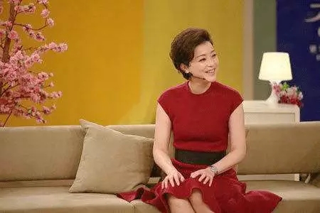 做主持人遇到的经验和教训,当主持人的经验教训