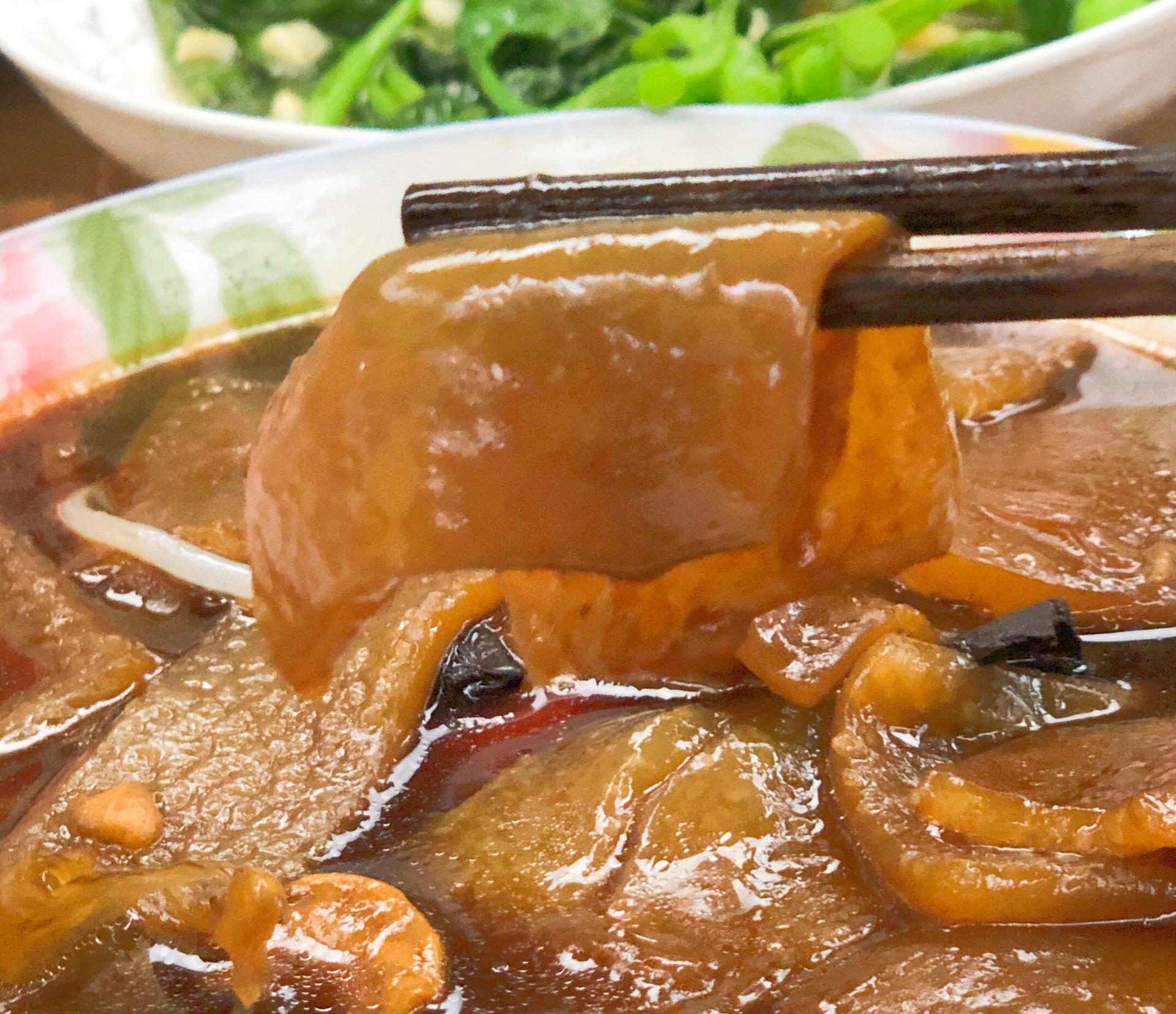 家常卤猪皮的做法,家庭版卤猪皮的做法