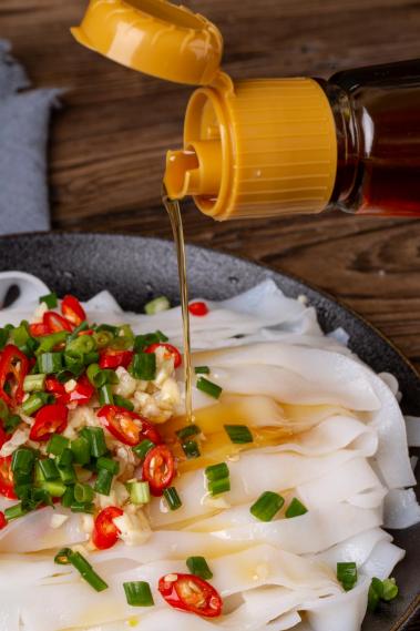 黑香油和白香油有什么不一样,香油的奥秘快看看你掌握了多少