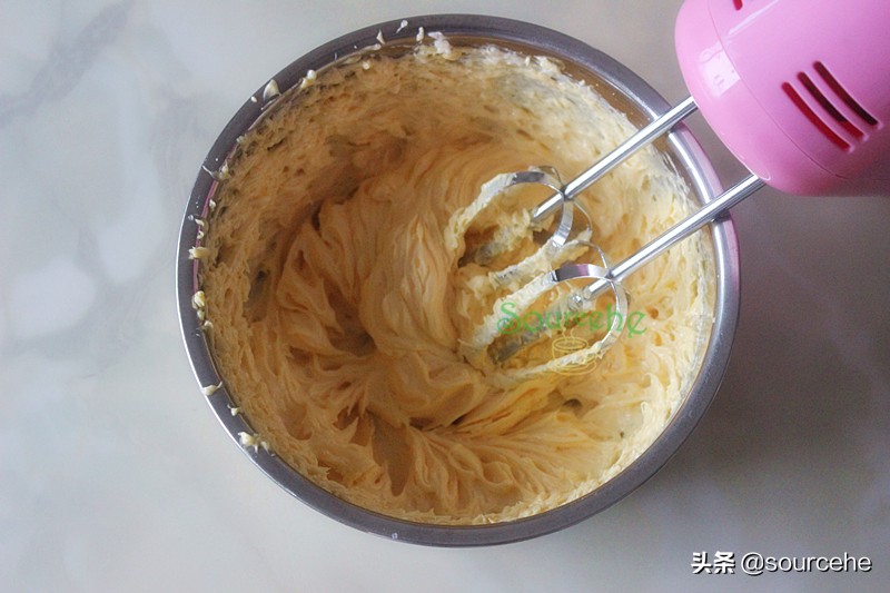 黄油蛋糕不塌陷的秘诀,做蛋糕黄油打发到什么状态