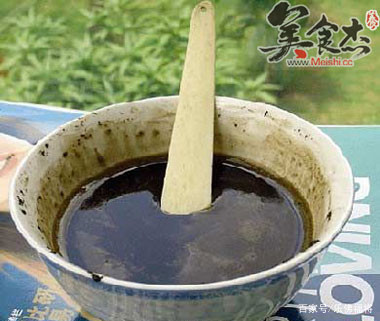 龟苓草熬龟苓膏,龟苓粉做龟苓膏怎么确定凝固