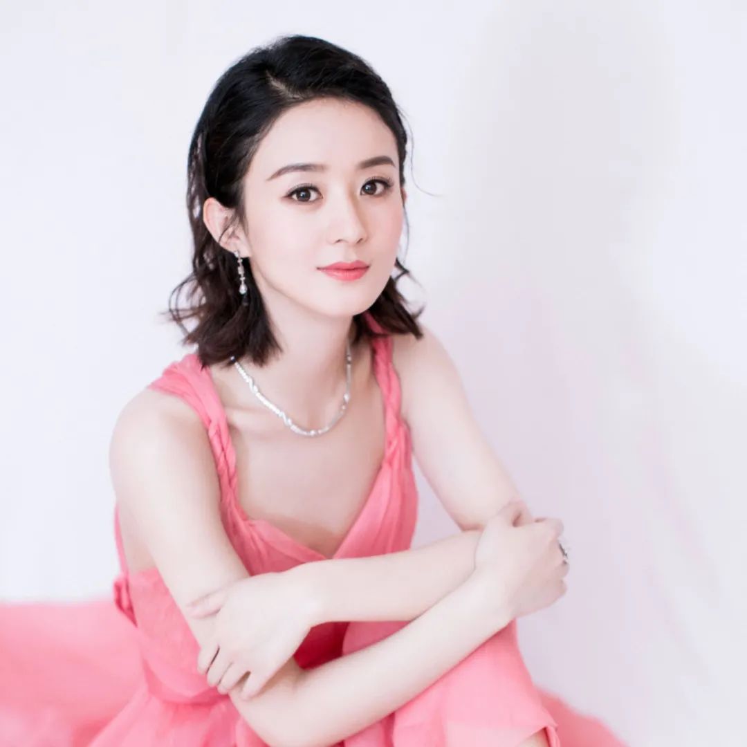 大圆脸型的女生适合剪短发,学生党剪短发适合大脸和长脸