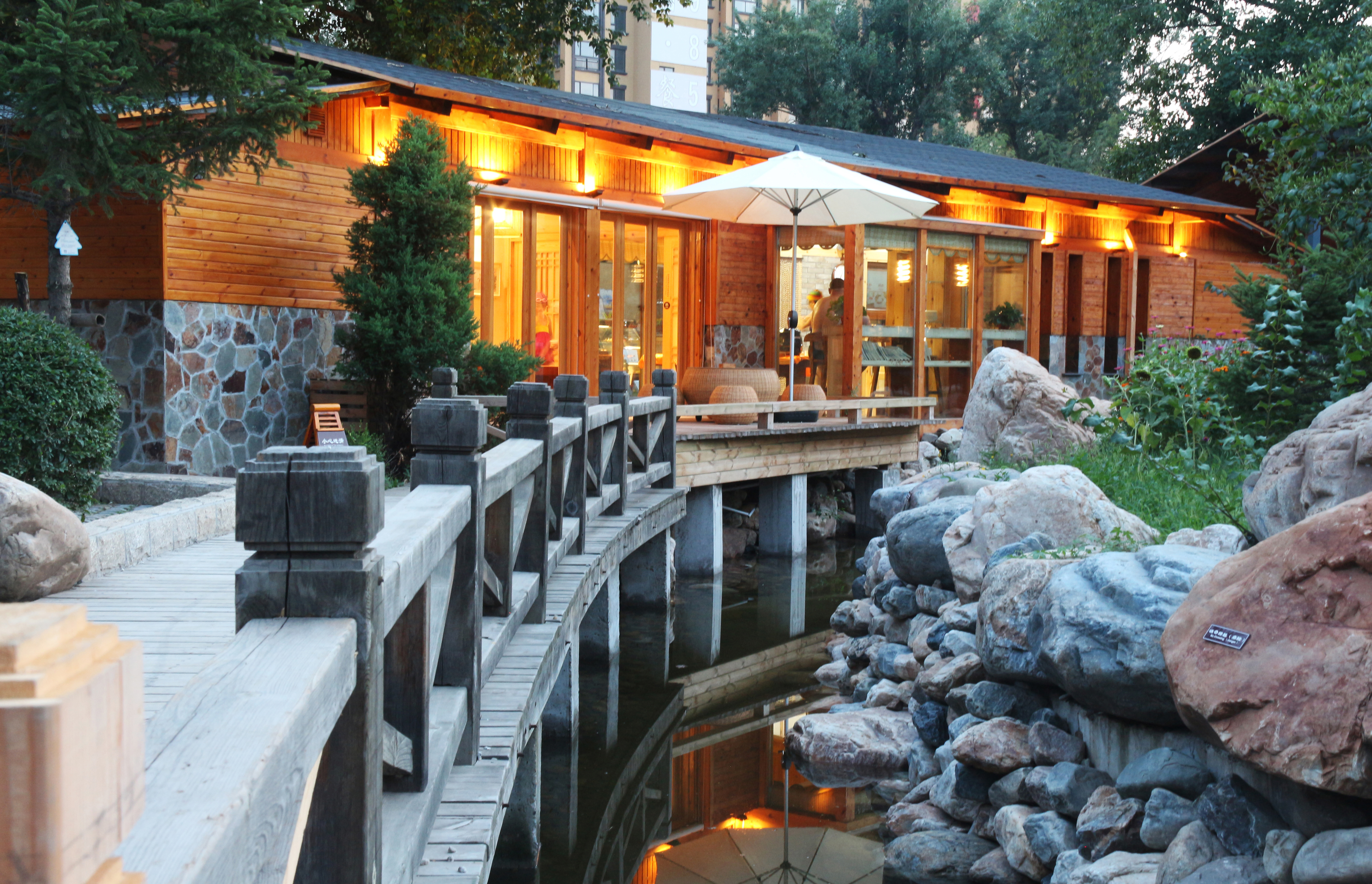 营口冰雪温泉,营口温泉小镇温泉度假村