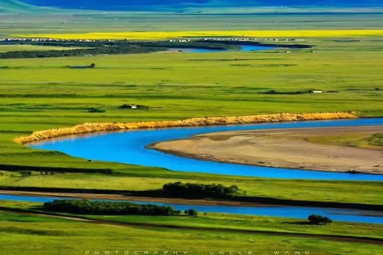 停下脚步聆听风的声音,停下脚步聆听歌声