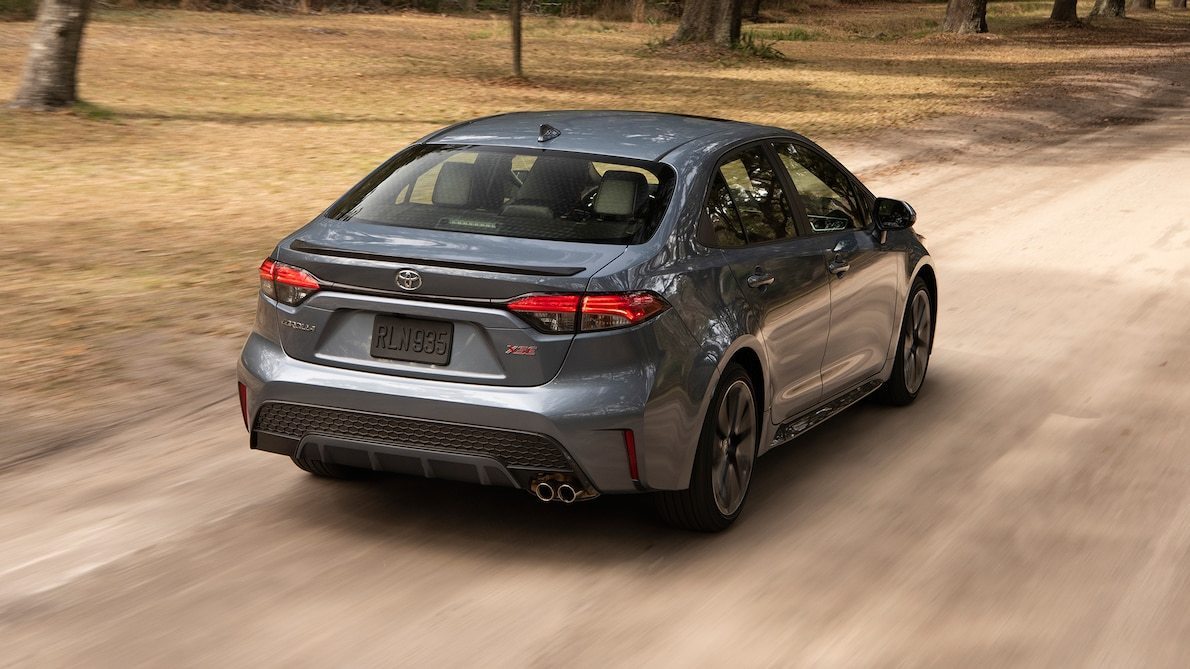 丰田卡罗拉双擎试驾感受,丰田卡罗拉试驾车内感受