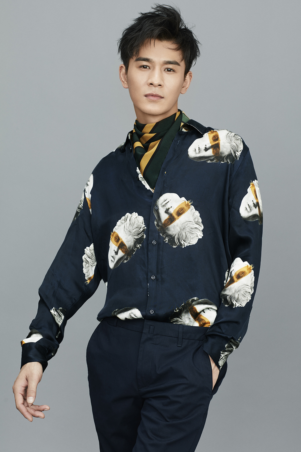 郑少秋焦恩俊哪个更帅,古装十大男神焦恩俊