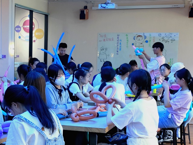 创意气球编织,机器人气球教程简单易学