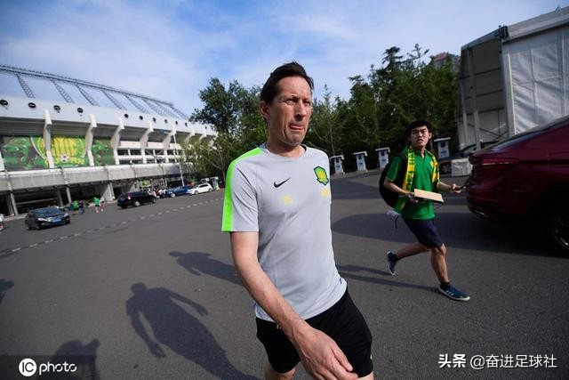 小疾日久未治拖成病造国安失利，残阵神勇小将旧臣惊艳酿鲁能胜局