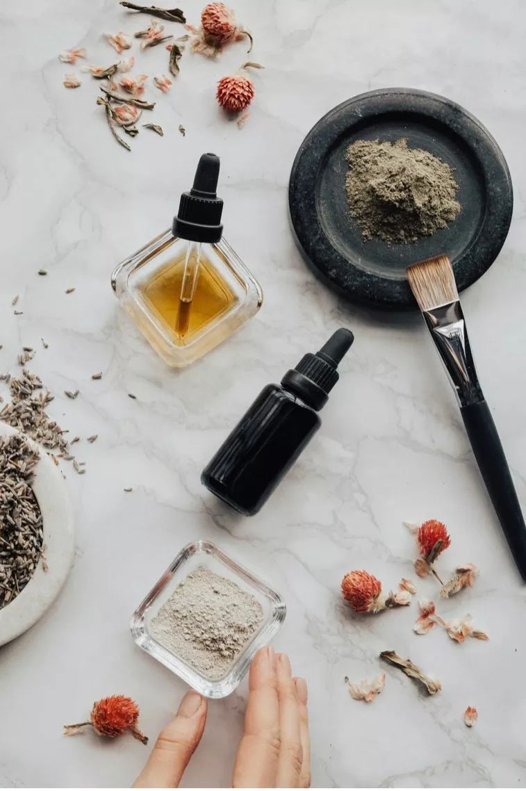 让你的肌肤水润的秘密武器,让你的肌肤得到充分的吸收