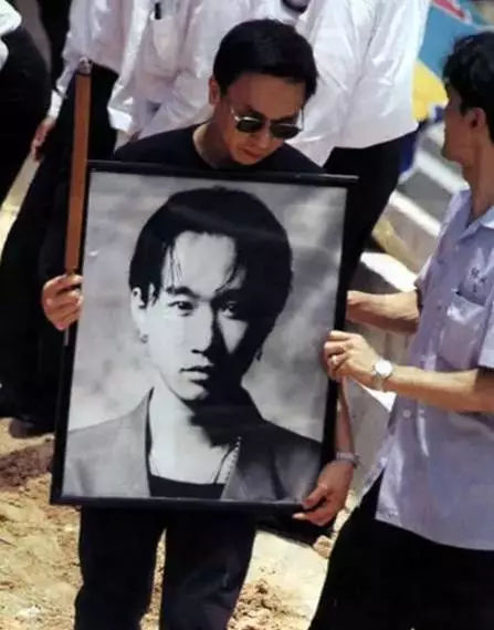 黄家驹前女友个人资料,黄家驹前几任女友现状