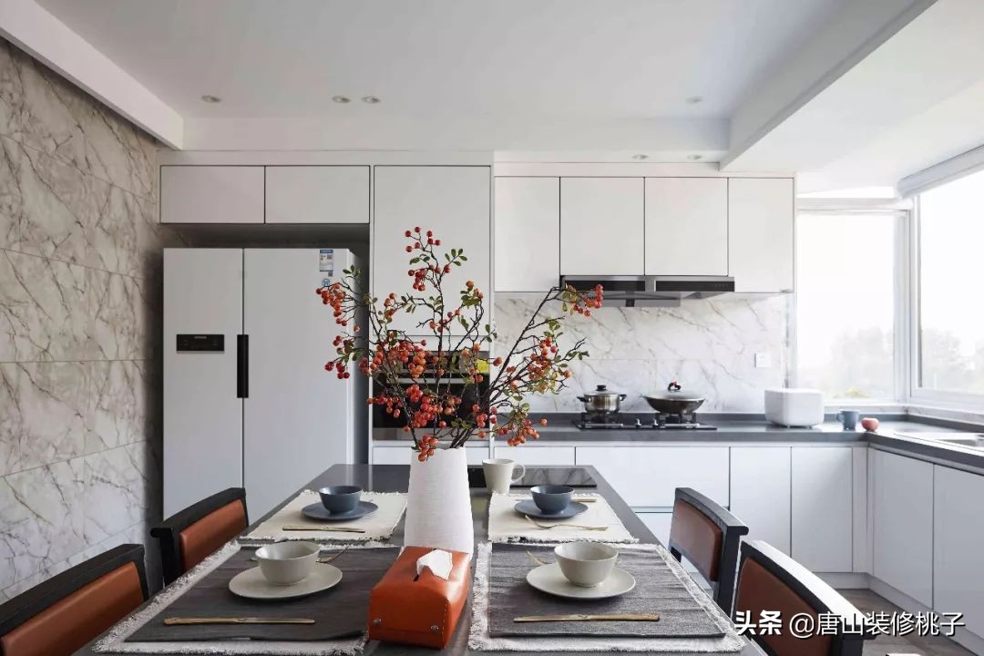 爸爸给女儿布置的仪式感,爸爸给女儿布置房间原视频