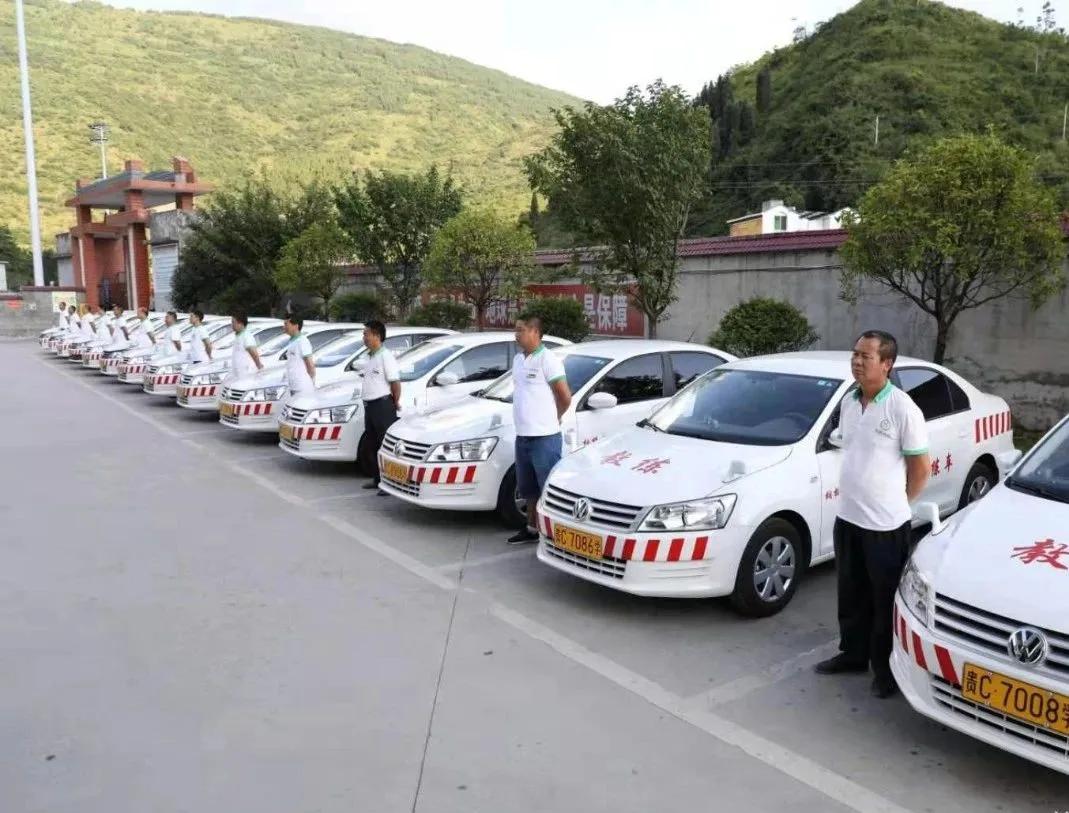 考个驾照,来一场说走就走的旅行吧