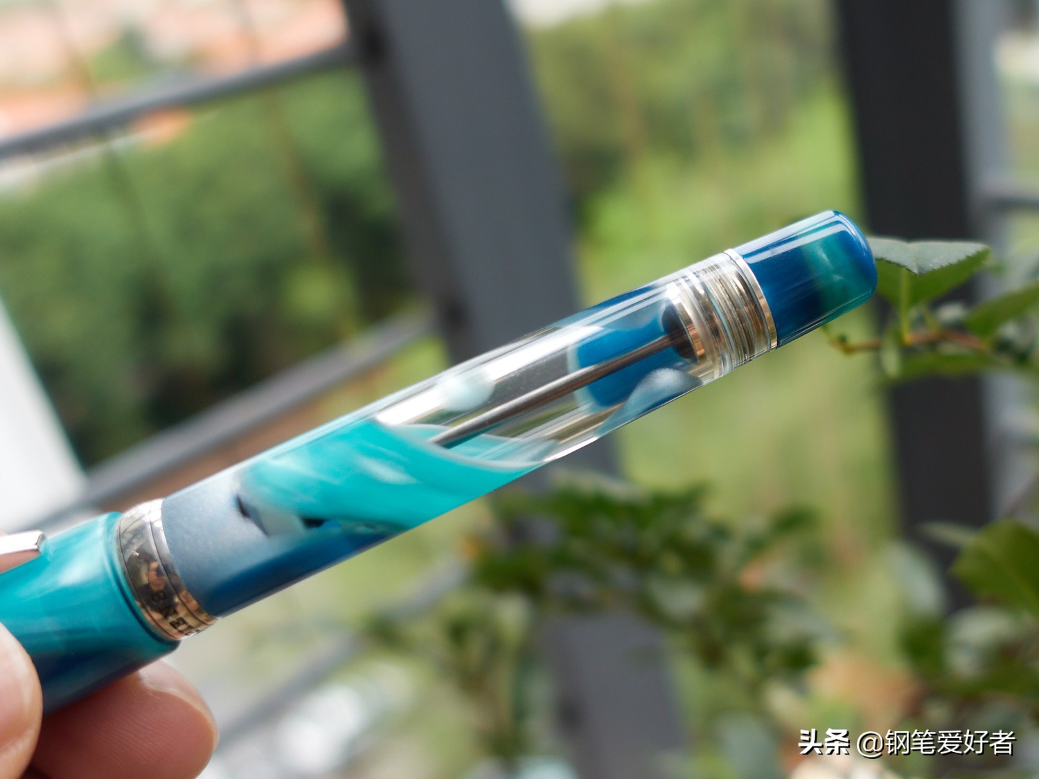 绿智人钢笔限量几支,维斯康蒂钢笔智人系列对比