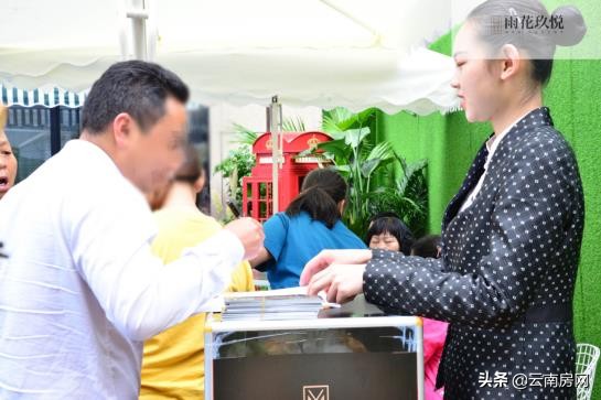 电商如此火爆买商铺还有意义吗,电商时代下商铺不值得投资