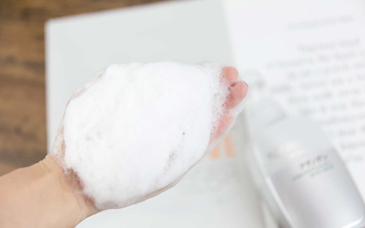 男士油性头发用什么洗发水,油性洗发水推荐男士