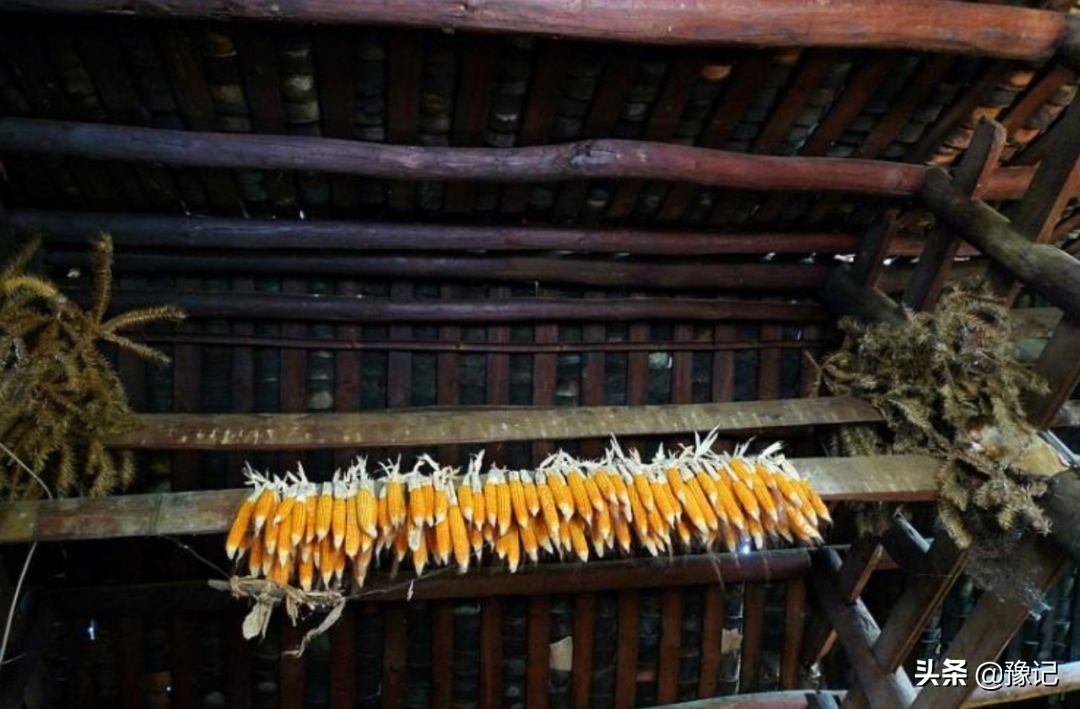 重温30年的农村生活看了不许流泪,40年前的农村就是这个样子